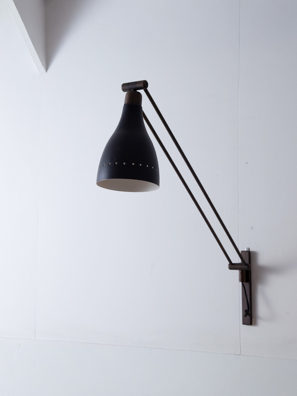 Brass Wall Light with Painted Aluminum Shade