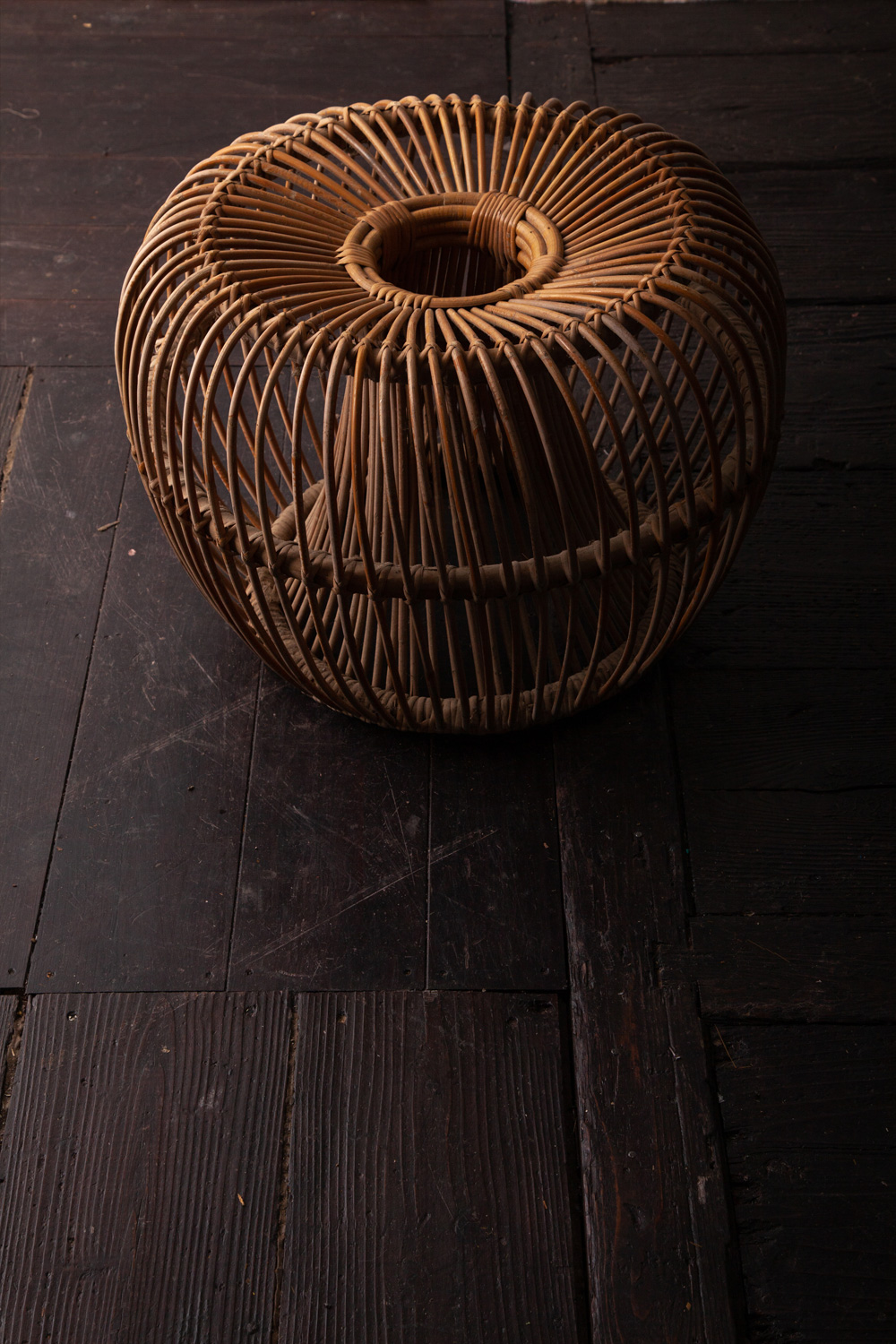 Franco Albini,フランコ・アルビニ ,ラタン,オットマン,清澄白河,アンティークショップ,Antique,Vintage,アンティーク,ヴィンテージ,家具,ラタン椅子,フランス,Mid-Century,ミッドセンチュリー,ジオ・ポンティ,カッシーナ,ビンテージ,ヴィンテージ,オットマンチェア,ラタンオットマン,アンティークオットマン,ヴィンテージオットマン
