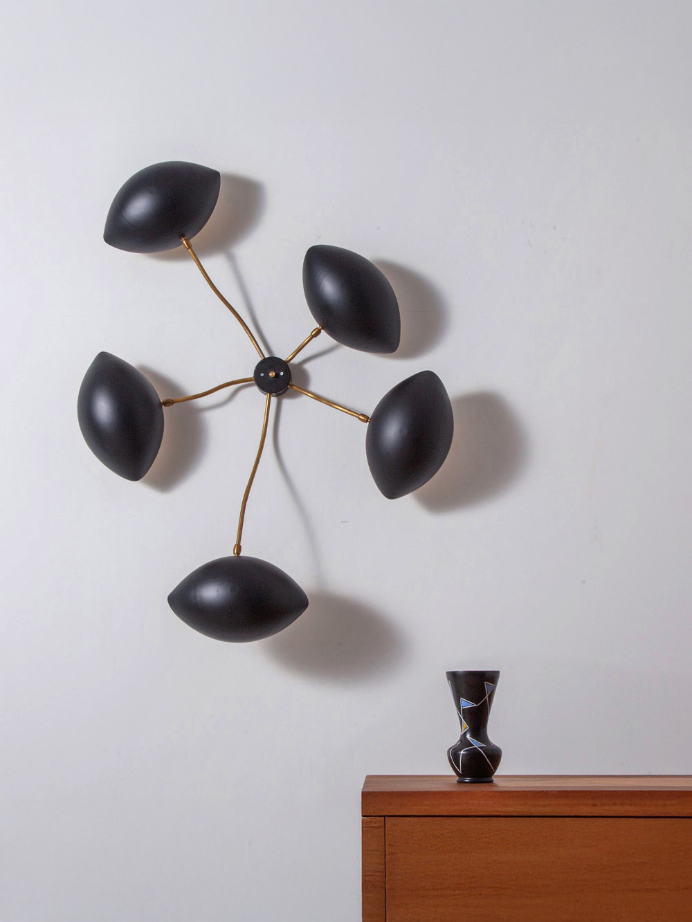 Wall Light with 5 Wink Shade in Brass and Black