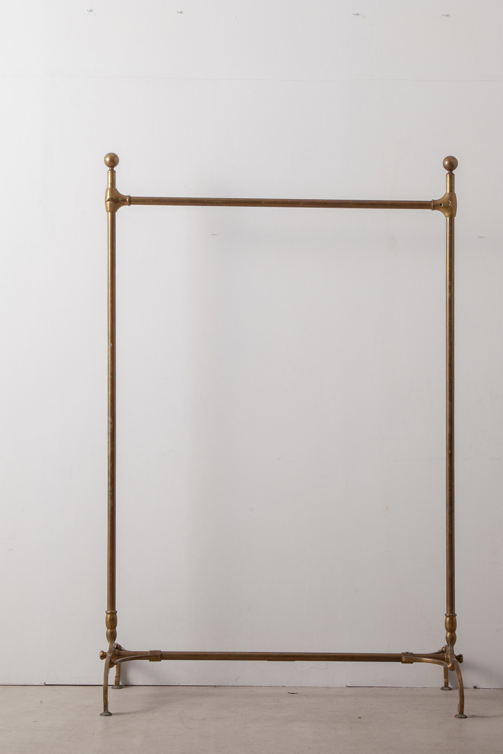 stoop | Antique Hanger Rack in Brass