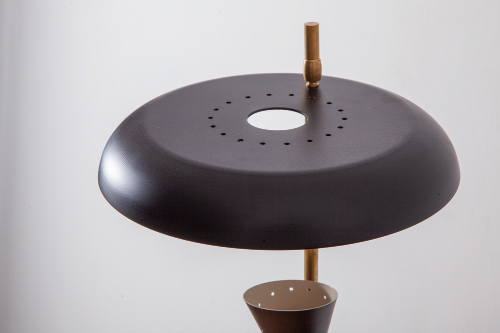 stoop | Mid-Century Modern Italian Desk Light in Black and Brass