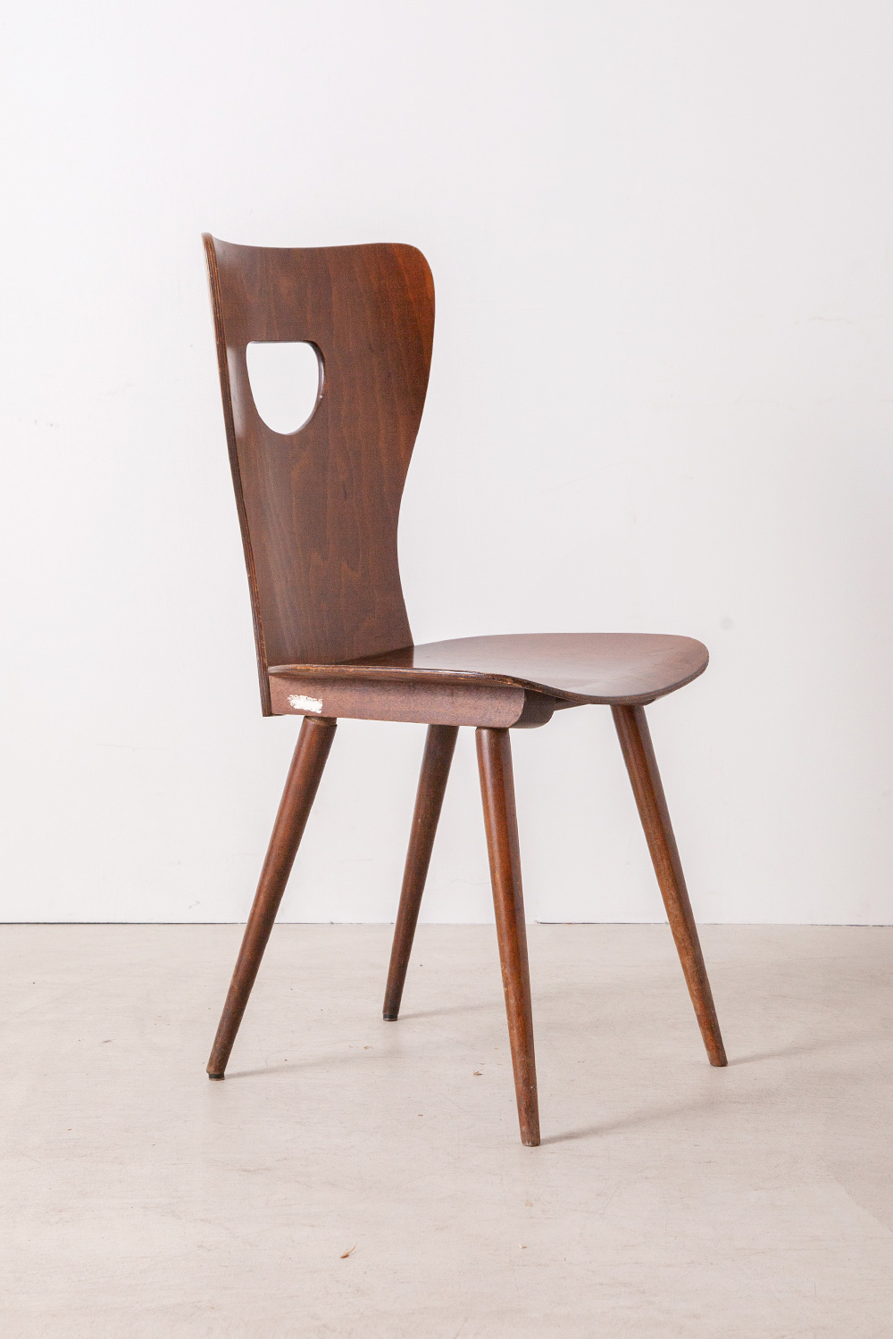 stoop | BAUMANN Chair