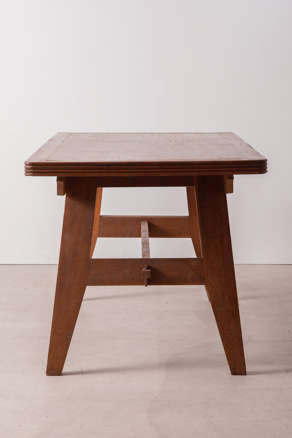 stoop | Dining Table in Oak by René Gabriel