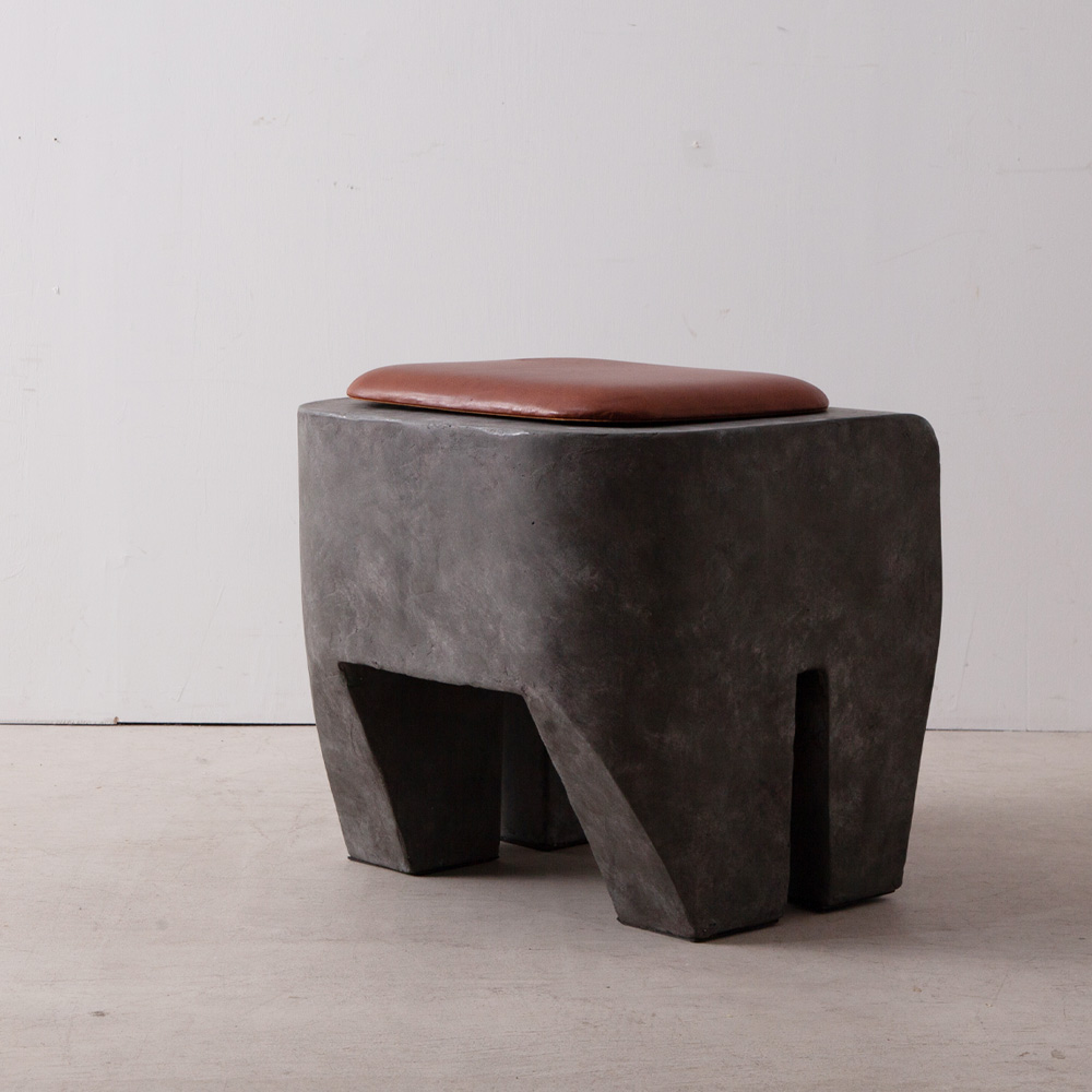 Sculpture Stool & Cushion in Concrete and Leather