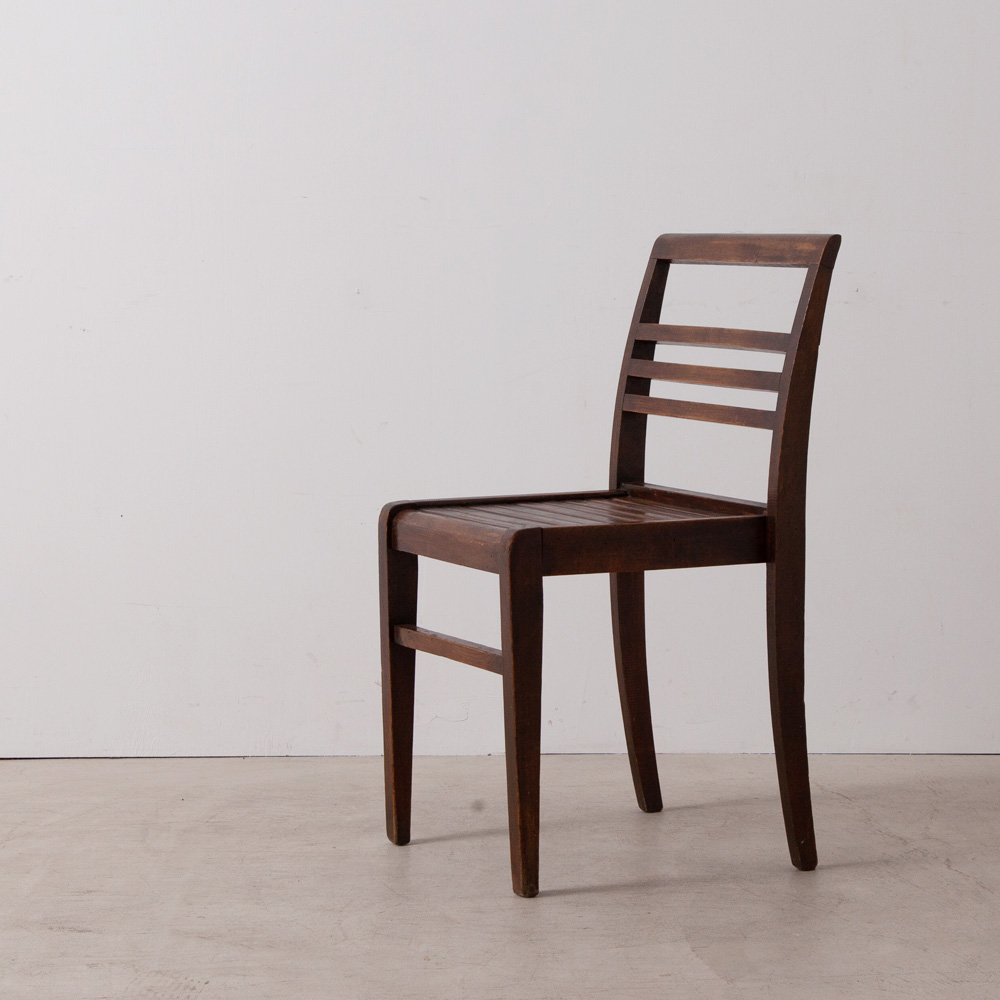 stoop | Dinning Chair by Rene Gabriel