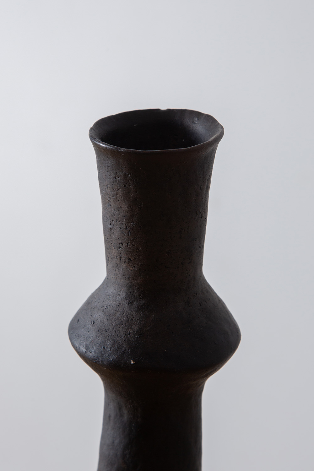 Large “Noyaki” Flower Vase #015 by Taro Tanaka in Black