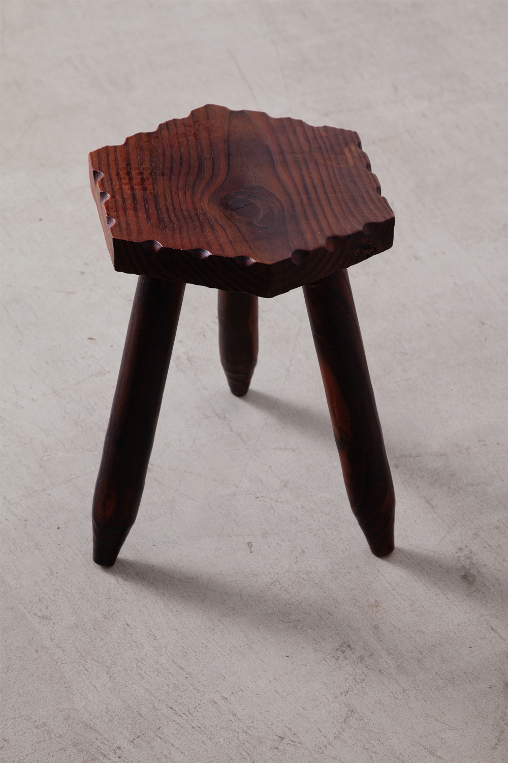 清澄白河,アンティークショップ,Antique,Vintage,Interior Design,アンティーク,ビンテージ,ヴィンテージ,家具,雑貨,インテリア,店舗什器,設計,インテリアデザイン,内装,什器,店舗設計,ギャラリー,ミッドセンチュリー,スツール,ヴィンテージスツール,三脚スツール,木製家具,フランス製