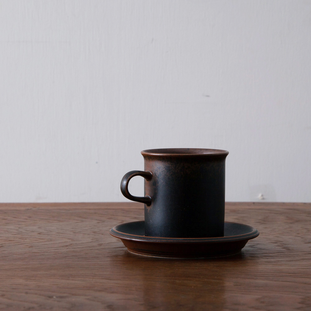 Hot Chocolate Mug & Saucer Set “Ruska” for ARABIA by Ulla Procope