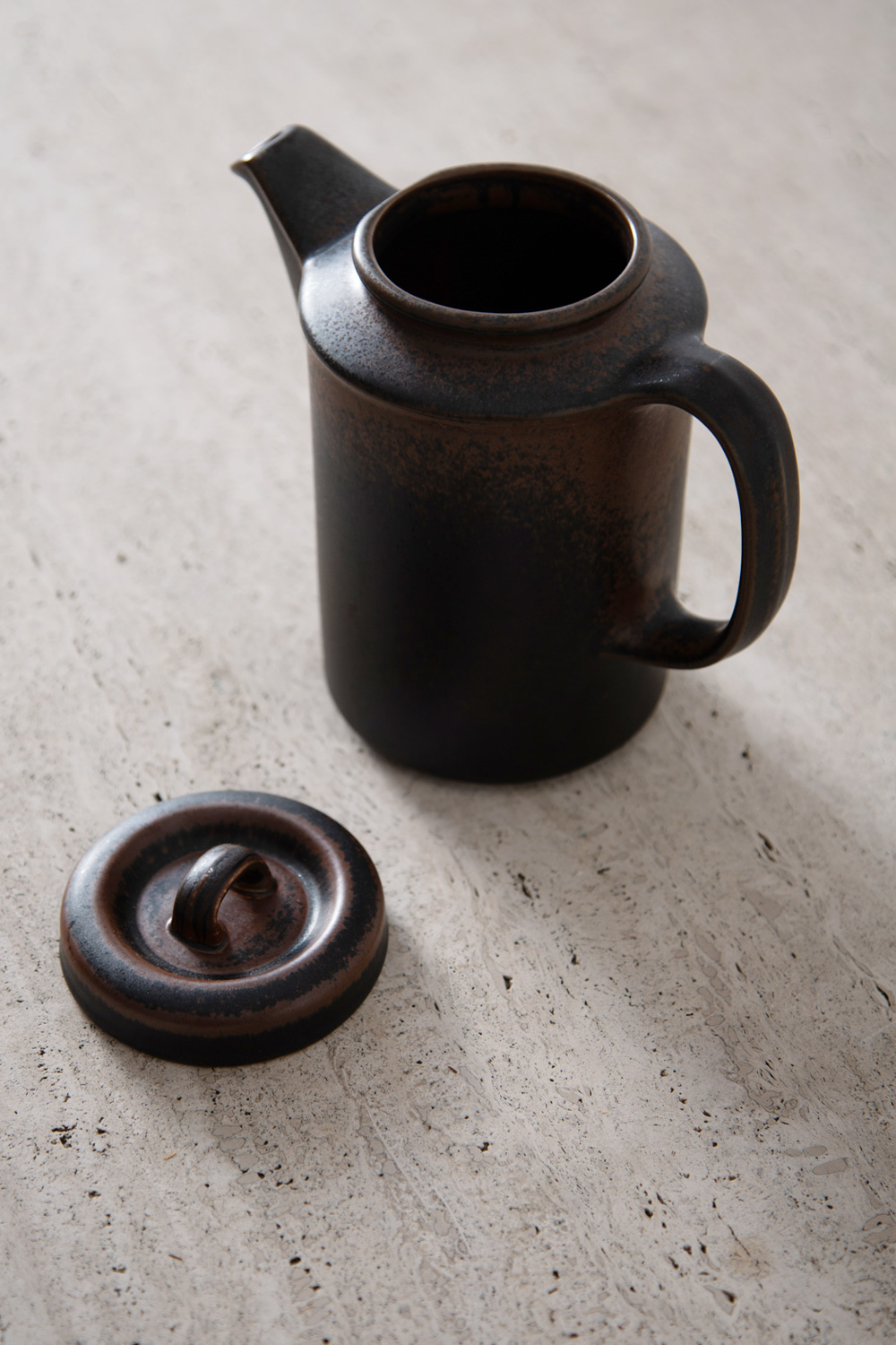 Coffee Pot “Ruska” for ARABIA by Ulla Procope
