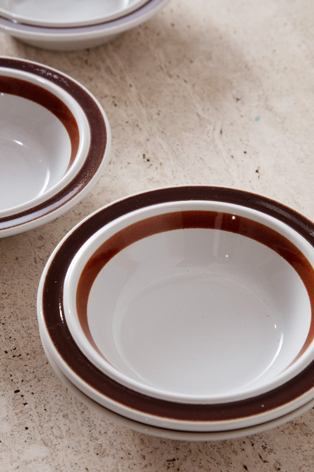 Deep Plates “Rosmain” for ARABIA by Ulla Procope