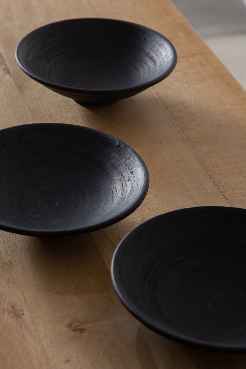 Medium “Noyaki” Bowl #001 by Taro Tanaka in Black