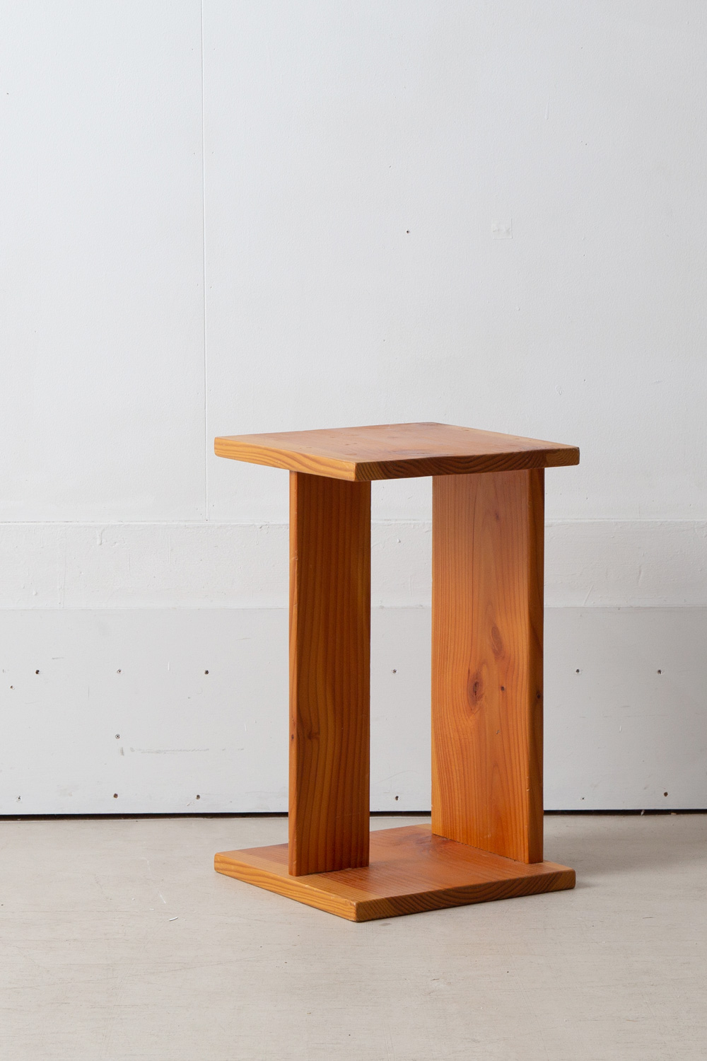 Two Way Stool in Wood