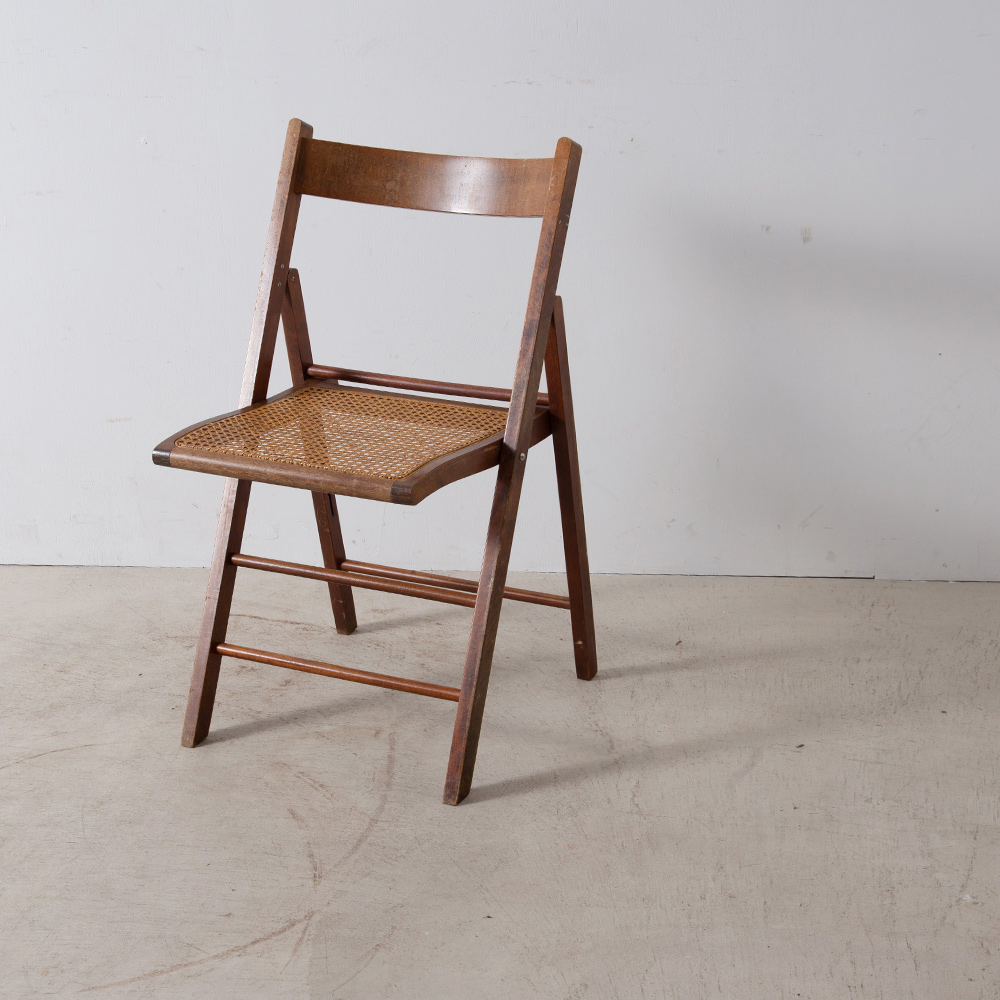 Folding Chair in Rattan and Wood