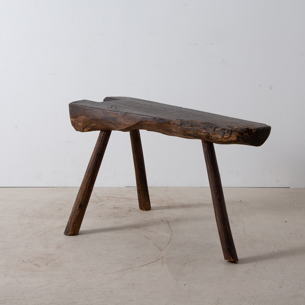 Primitive Tripod Side Table in Wood