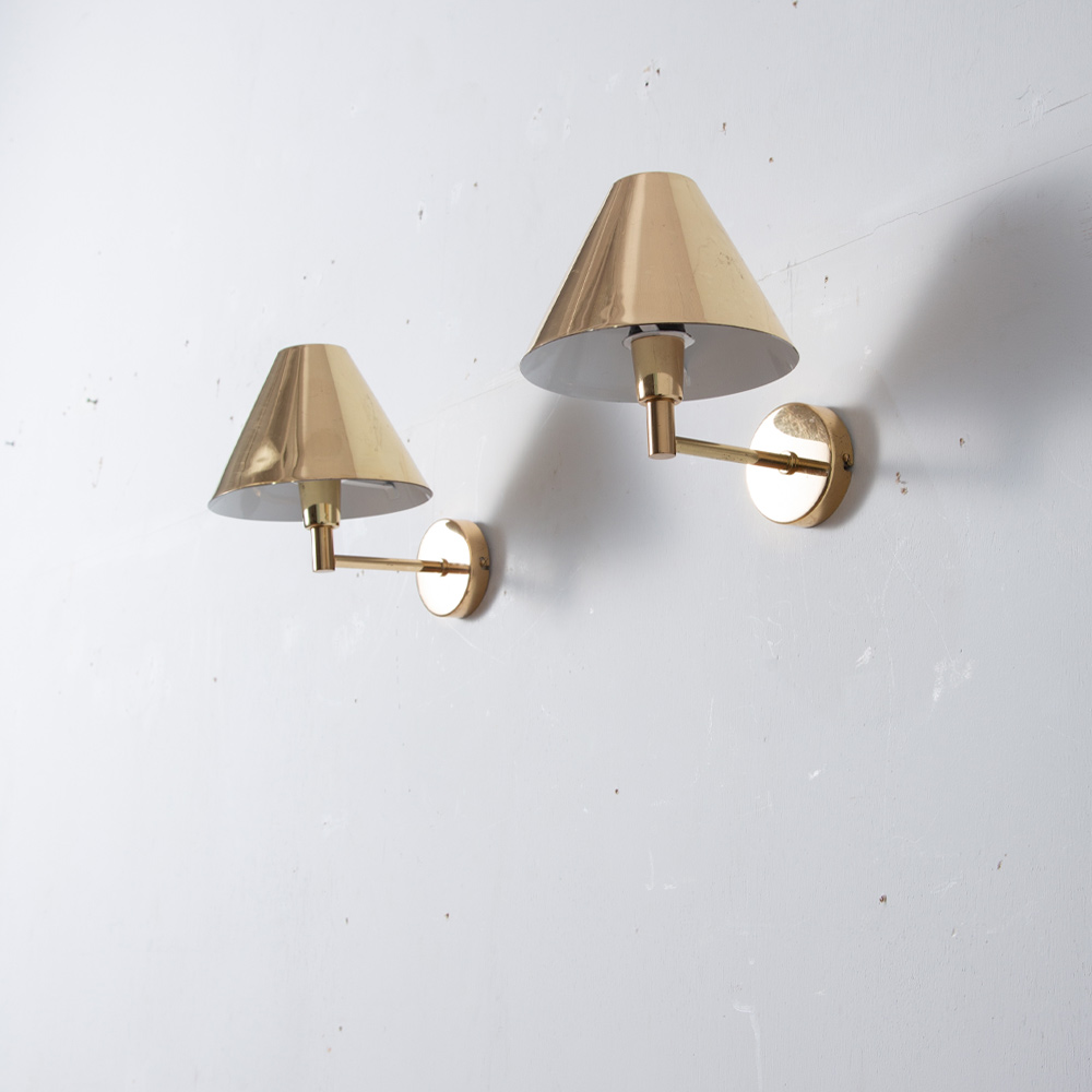 Wall Light in Gold
