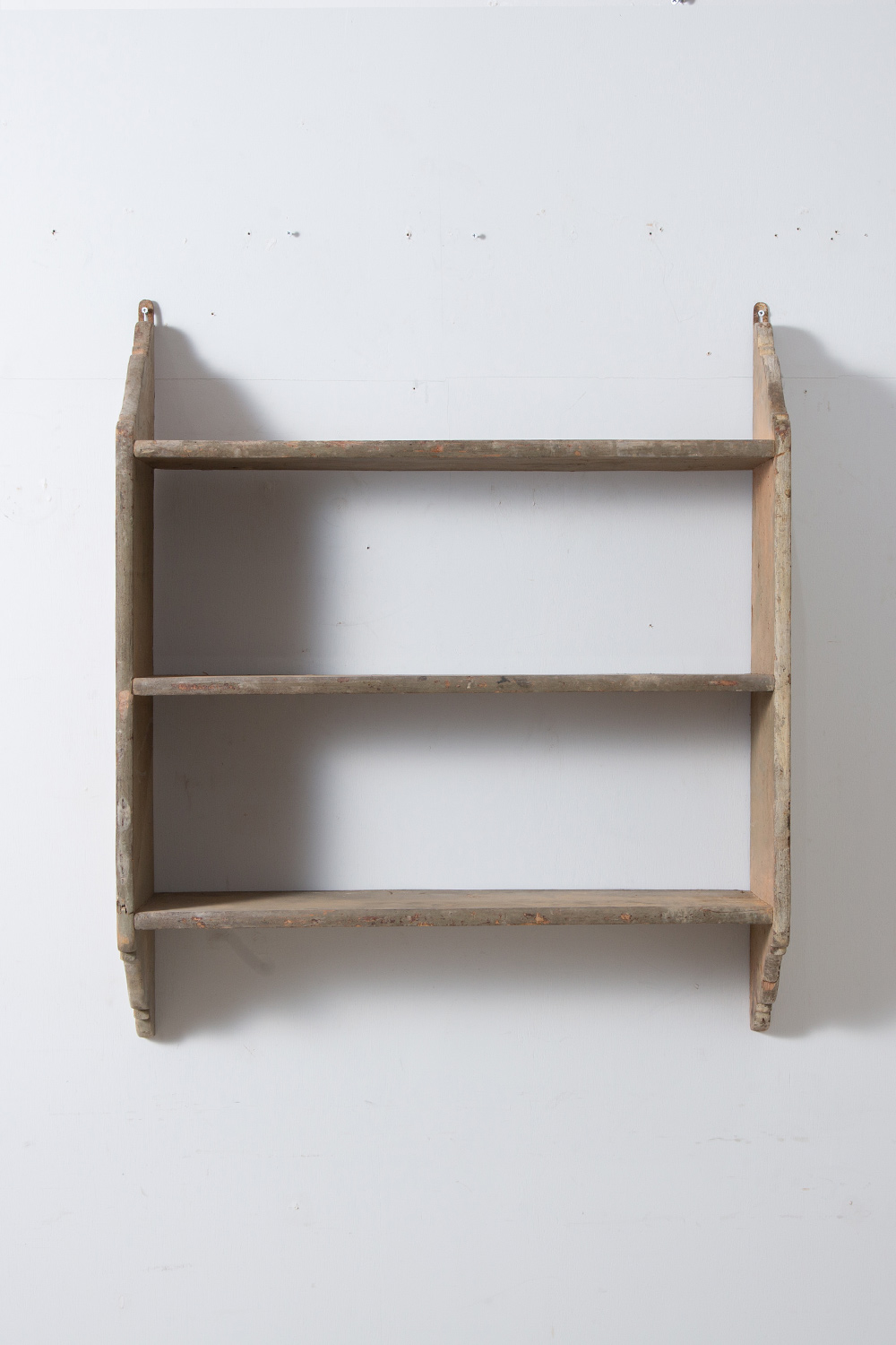Antique Wall Shelf in Wood and White