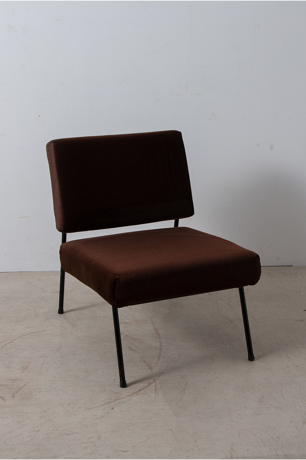 Lounge Chair for Airborne by Pierre Guaariche in Metal and Fabric