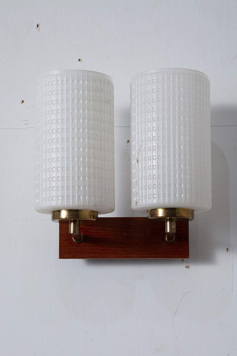 Dual Wall Light in Glass and Wood