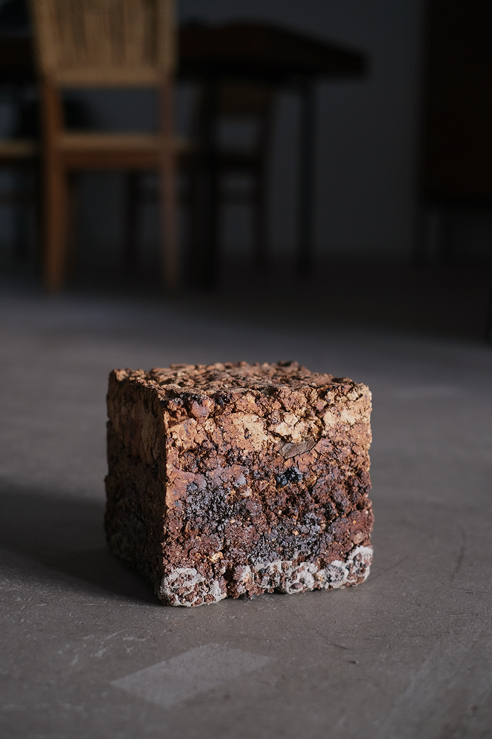 Cube 200 by Tetsuya Hioki in Red and Ceramic – No.28