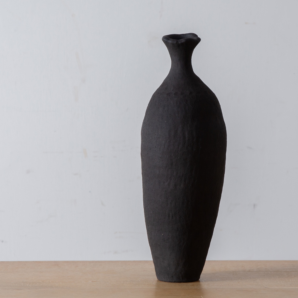 Large “Noyaki” Flower Vase #016 by Taro Tanaka in Black