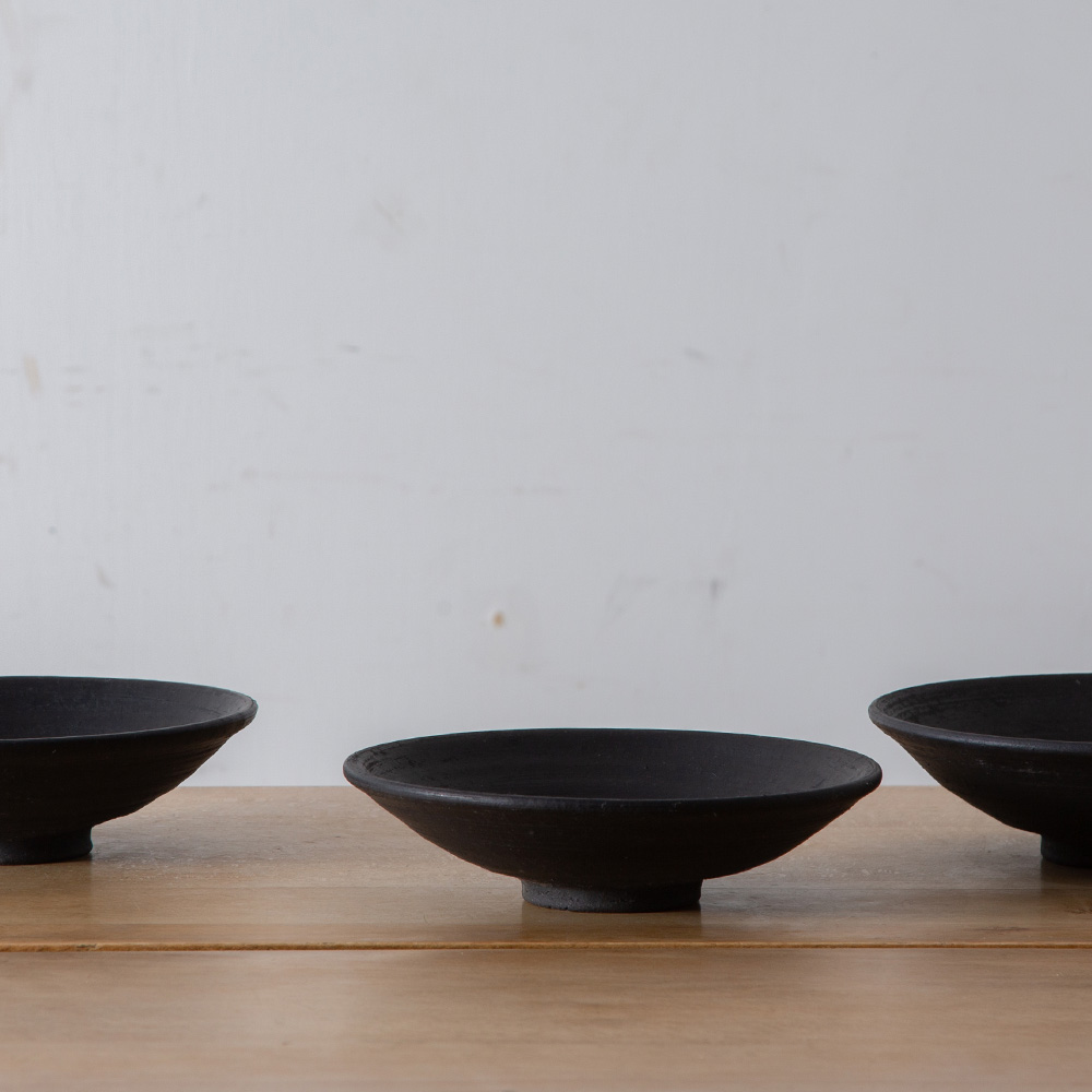 Medium “Noyaki” Bowl #002 by Taro Tanaka in Black