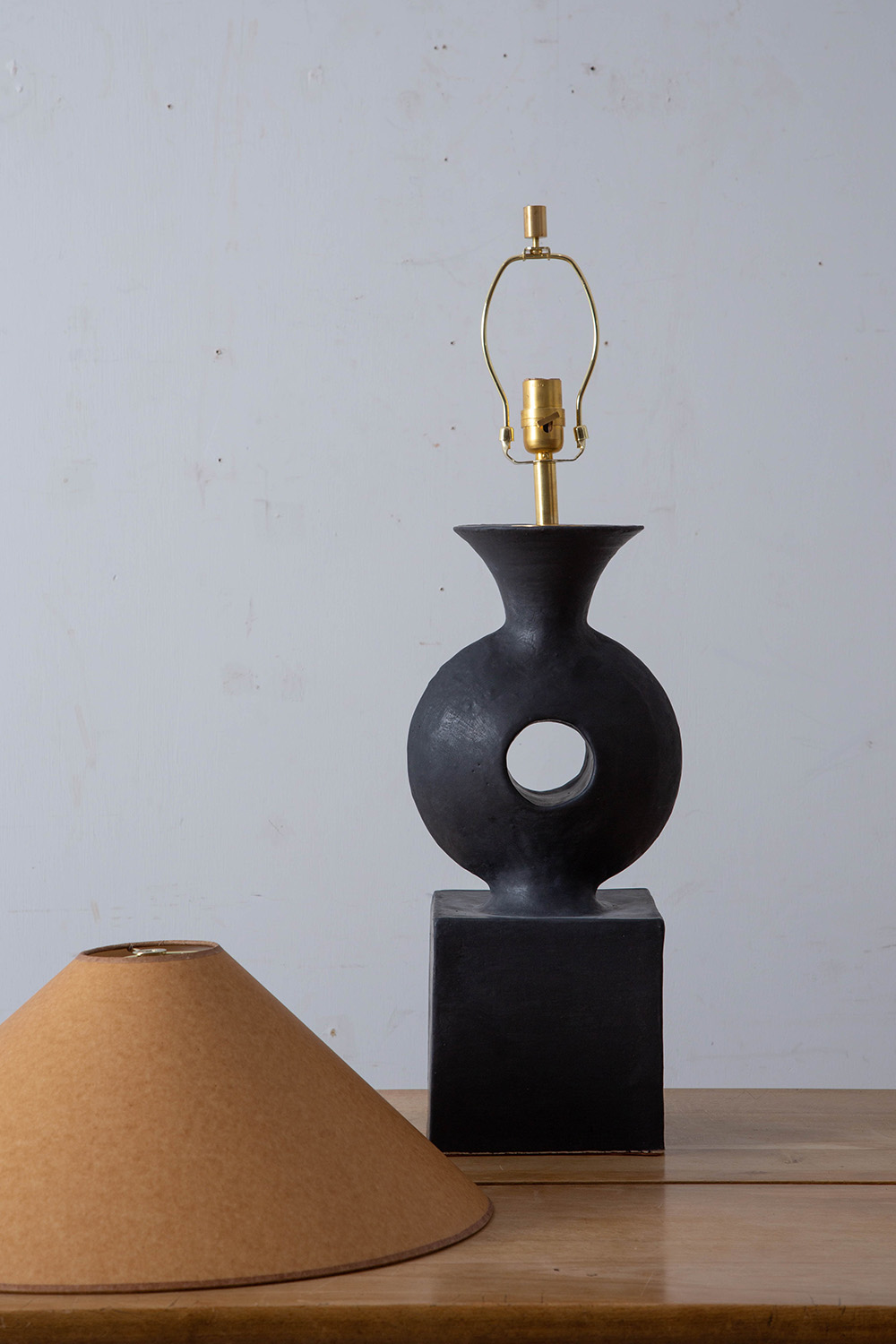 FELIX LAMP in Black by Danny Kaplan