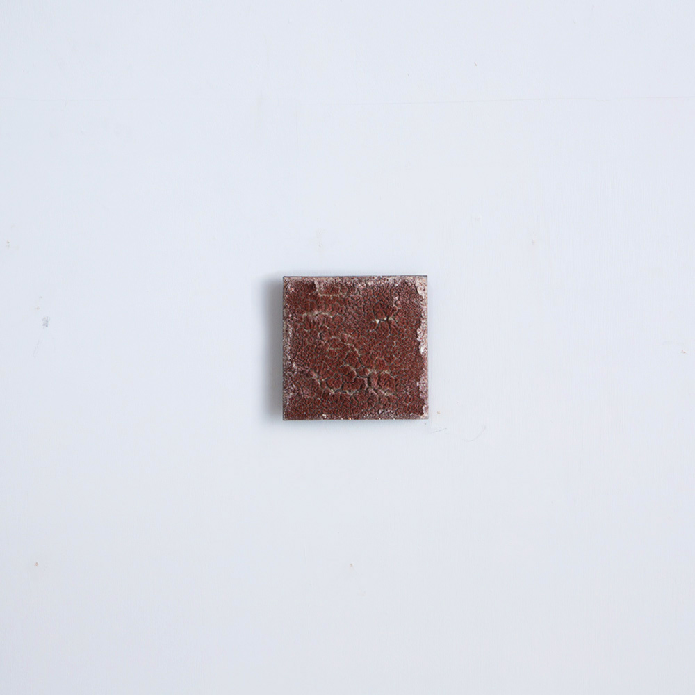 Square 200 by Tetsuya Hioki in Red and Ceramic No.13