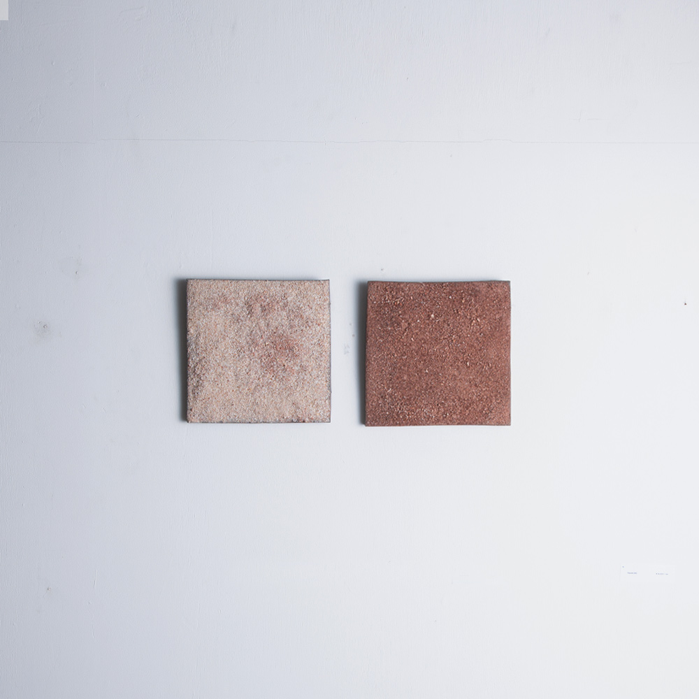 Square 200 by Tetsuya Hioki in Ceramic
Japan , Contemporary
陶板のウォールピース。
