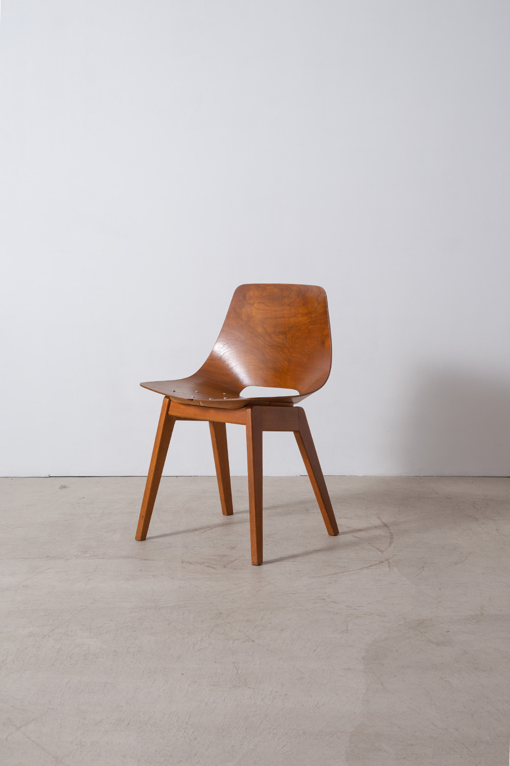 stoop | Amsterdam Chair for Steiner by A.R.P = Pierre Guariche