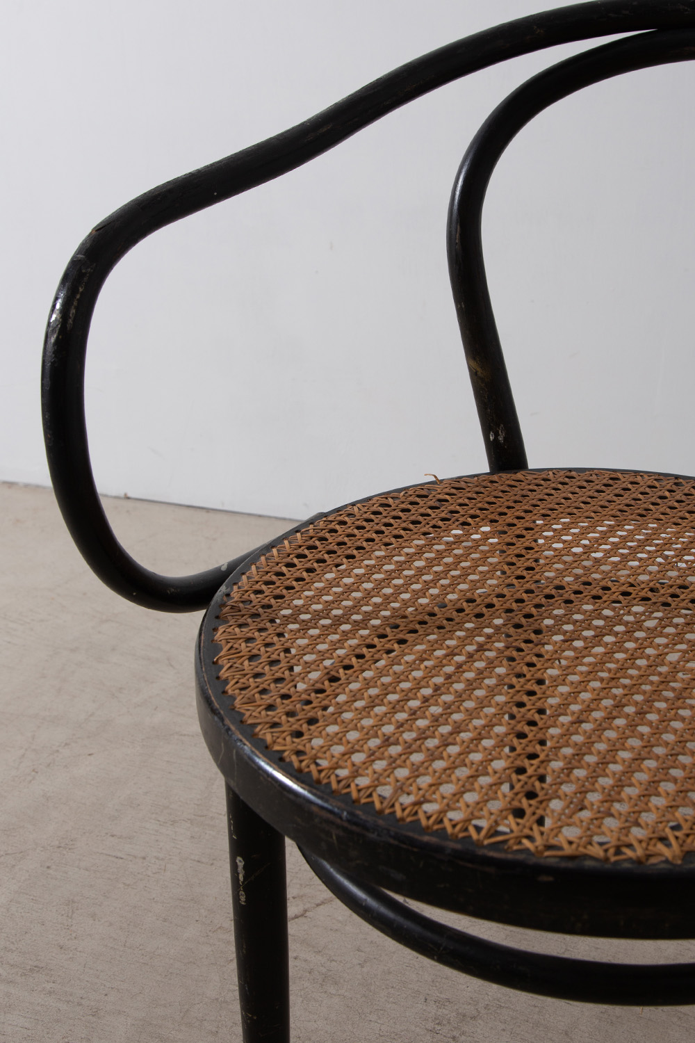 stoop | B9 / 209 Arm Chair for THONET in Wood , Rattan and Black