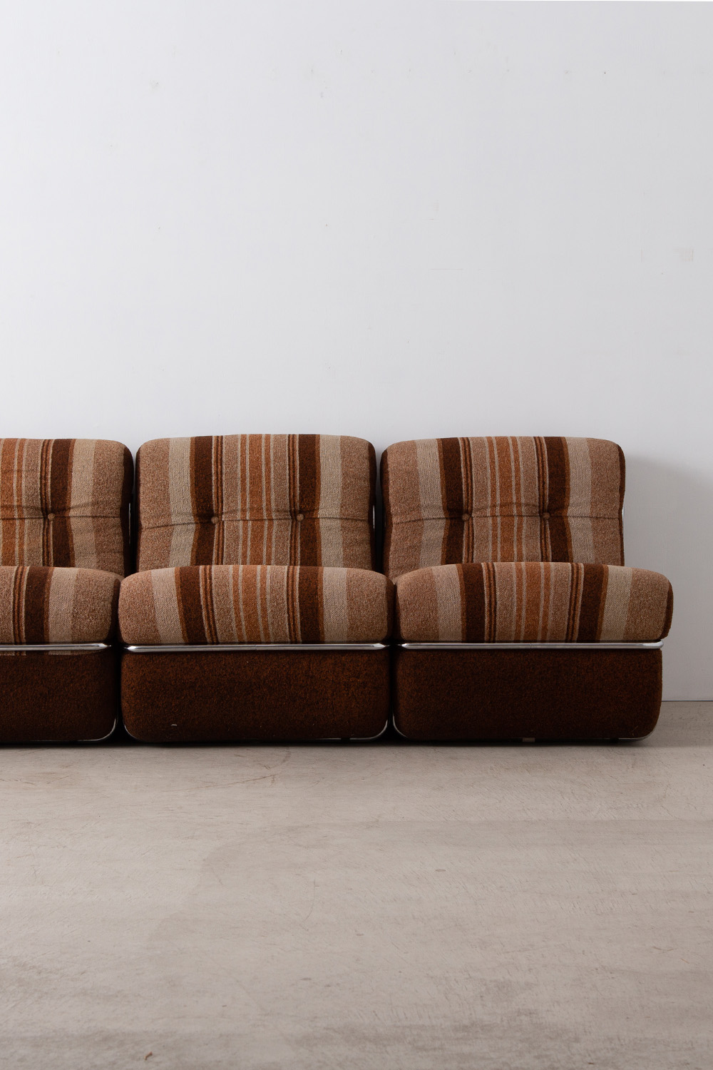 Italian Mid-century Sofa in Brown and Metal