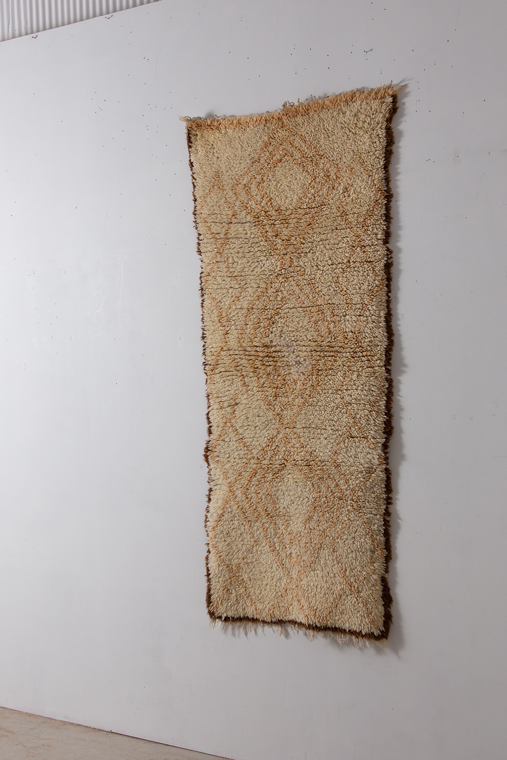 清澄白河,アンティークショップ,Antique,Vintage,Interior Design,アンティーク,ビンテージ,ヴィンテージ,家具,雑貨,インテリア,店舗什器,設計,インテリアデザイン,内装,什器,店舗設計,ギャラリー,ミッドセンチュリー,ラグ,モロッカンラグ,モロッコラグ,モロッコ,カーペット,モノフリンジ,ヴィンテージモロッカンラグ,手織り,Morocco,Moroccan rug,rug,carpet,ヴィンテージラグ,Vintage rug,Vintage Moroccan rug,鈴木商店NOMAD,アジラル,Aziral,