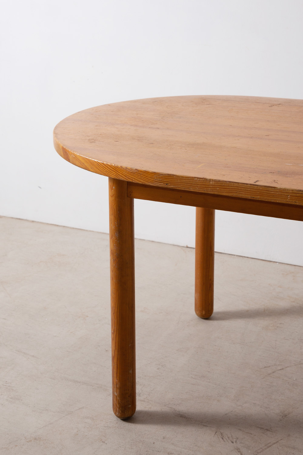 Vintage Dining Table in Pine