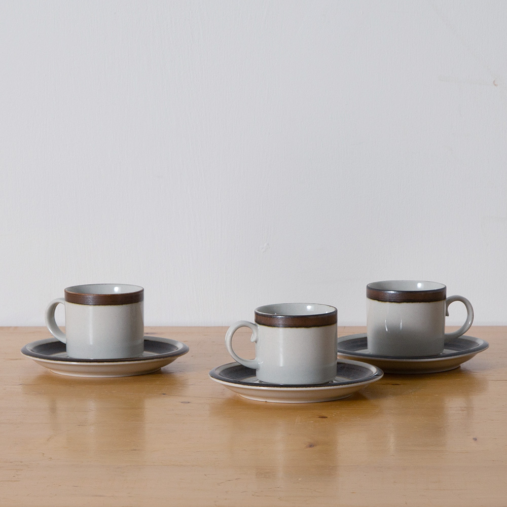 Small Coffee Cup & Saucer Set “Karelia” for ARABIA by Anja Jaatinen-winqvist