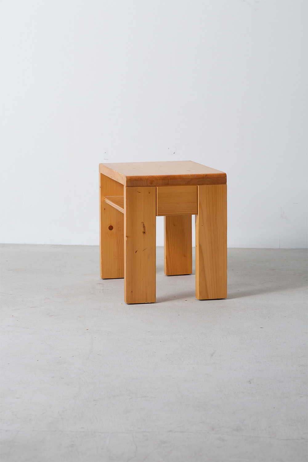 stoop | Stool by Charlotte Perriand for Les Arcs from Village in 