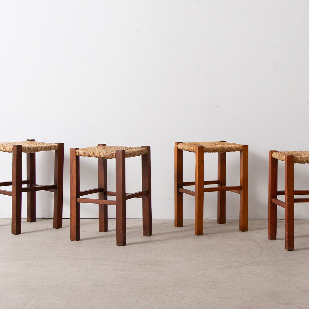 Rush Stool with Wooden Legs