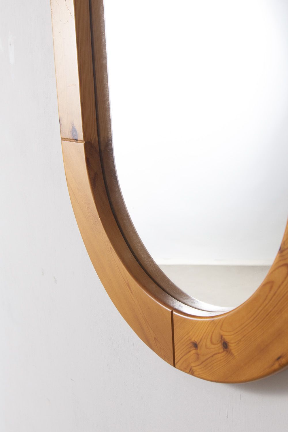 Swedish Oval Wall Mirror for GLAS MASTER in Pine