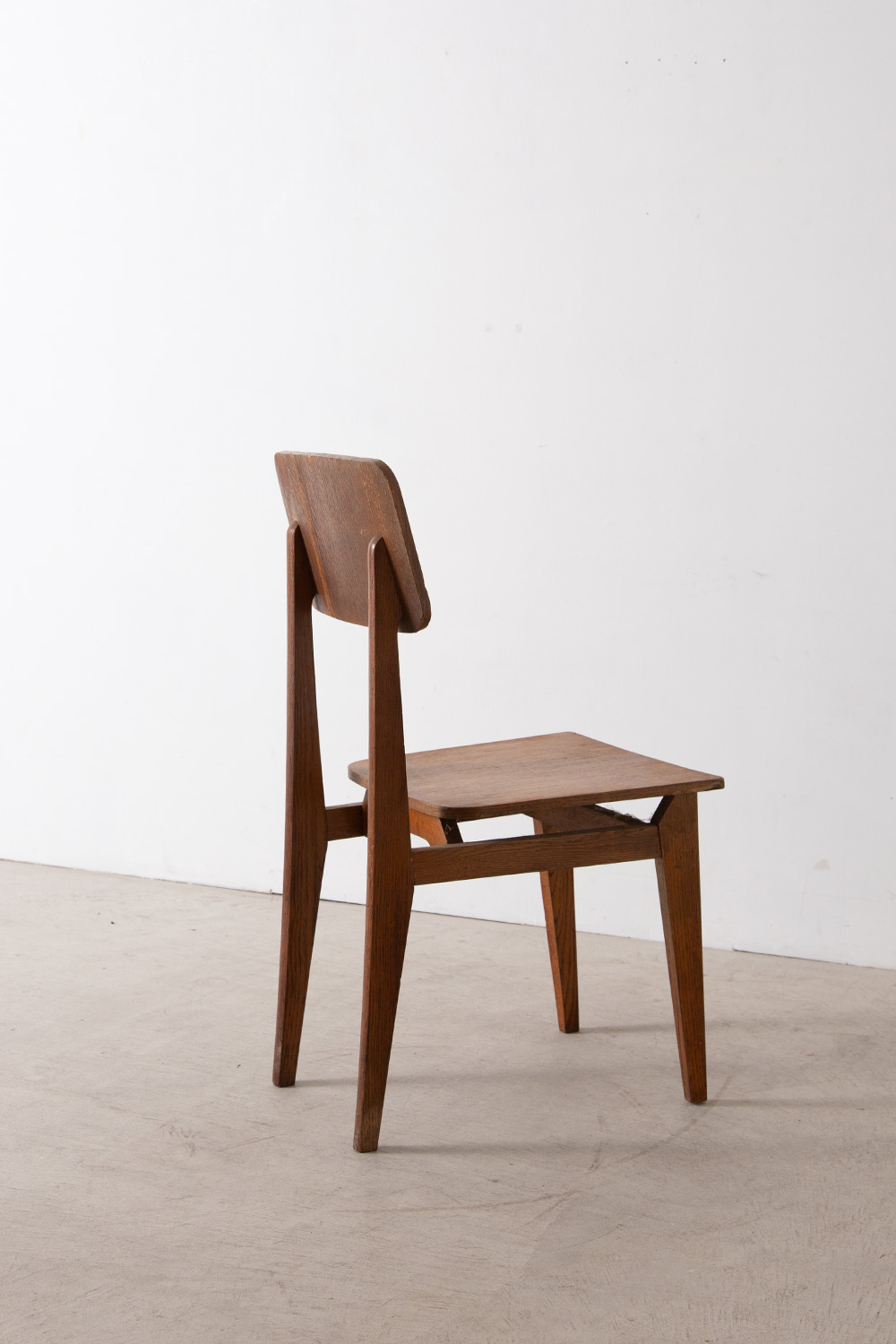 stoop | C-Chair by Marcel Gascoin in Oak