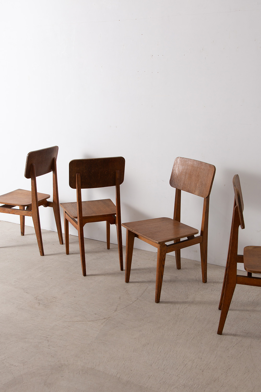 stoop | C-Chair by Marcel Gascoin in Oak