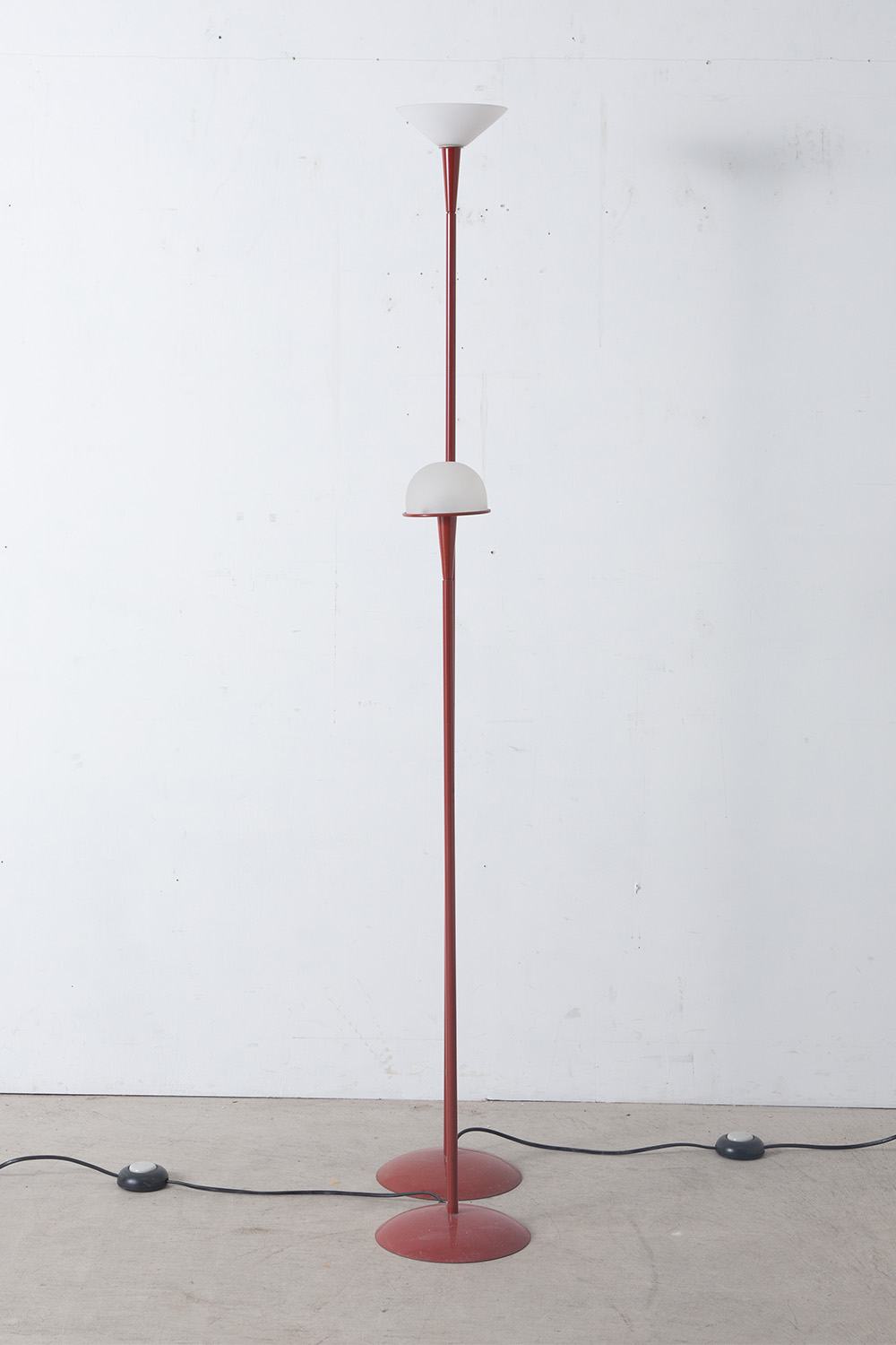 ‘Nuova Segno’ Floor Lamp by Pierluigi Cerri for Fontana Arte in Red and Glass