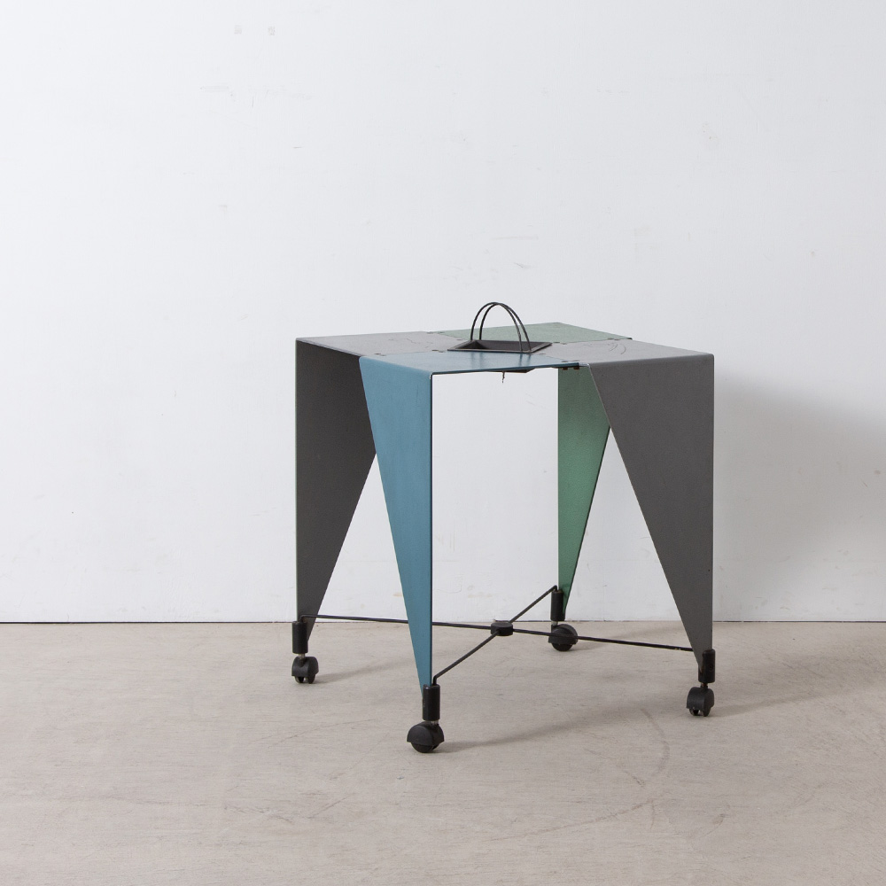 “GIRANDORA” Cart Table with Ashtray by Agnès & Hiroyuki Yamakado in Green , Blue and Grey