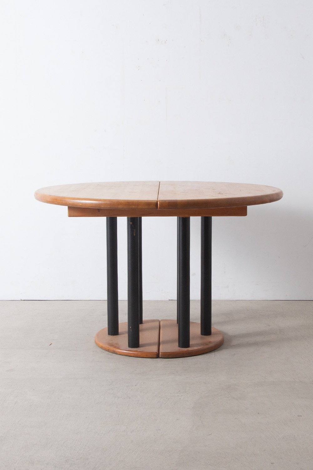 Round Table in Wood