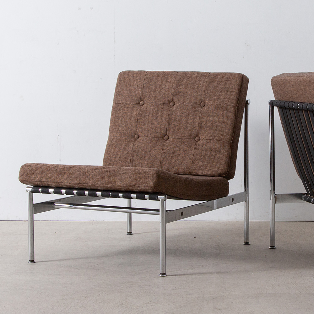 ‘416’ Lounge Chair by Kho Liang Le for Artifort in Chrome and Fabric