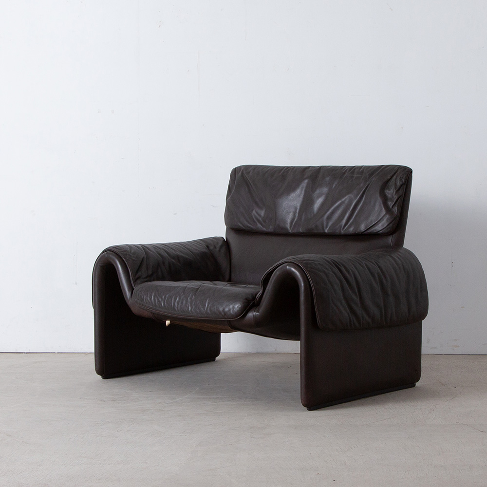 ‘DS-2011’ Lounge Chair for DE SEDE in Leather and Dark Brown