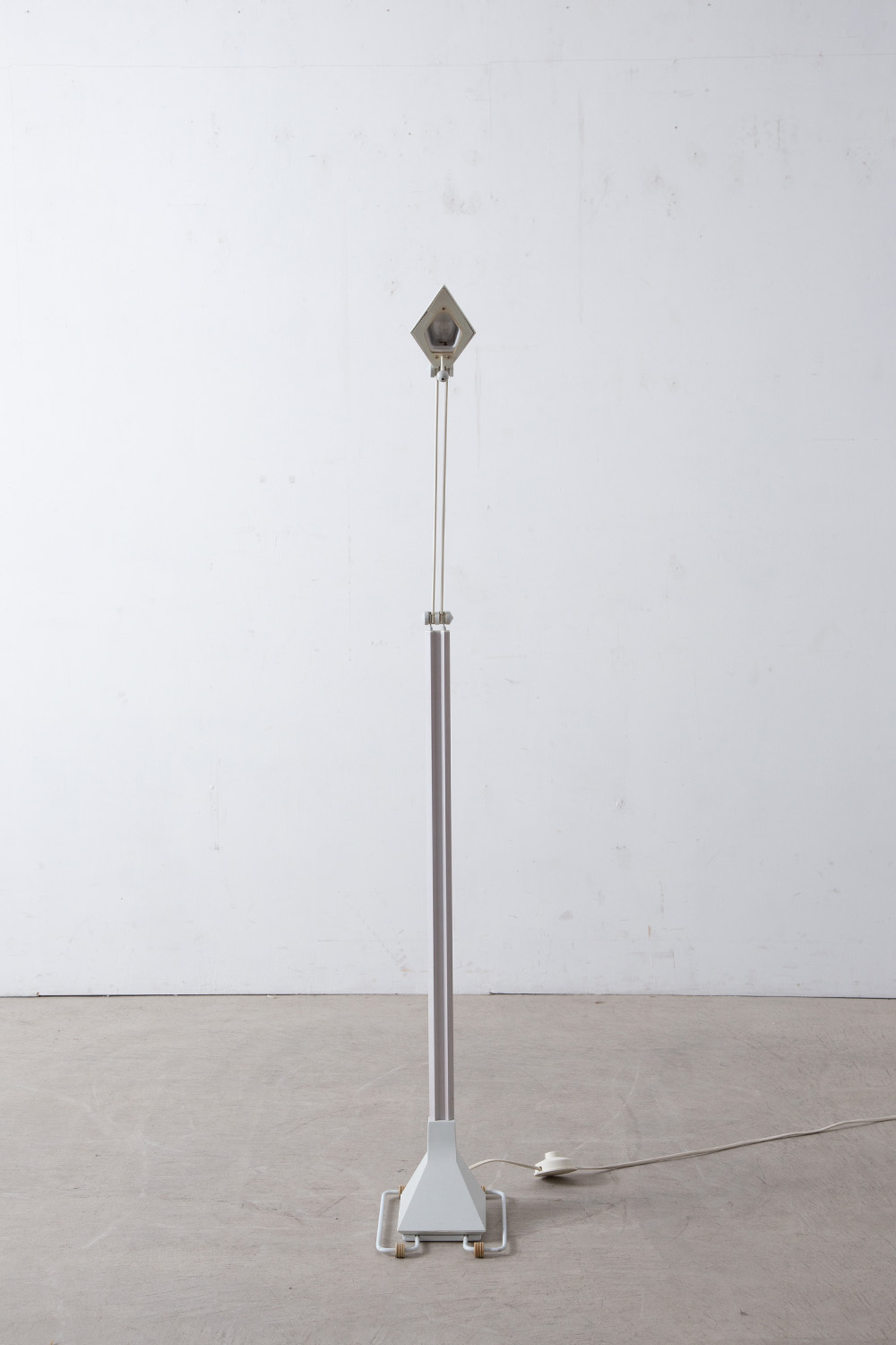 Lungean & Pellman,Brilliant Leuchten,Memphis Style Halogen Floor Lamp,清澄白河,アンティークショップ,Antique,Vintage,Interior Design,アンティーク,ビンテージ,ヴィンテージ,家具,雑貨,インテリア,店舗什器,設計,インテリアデザイン,内装,什器,店舗設計,ギャラリー,ミッドセンチュリー,MINIMAL & POSTMODERN,Memphis Style,Halogen Floor Lamp,Vintage  Floor Lamp,Floor Lamp,Germany,ヴィンテージフロアランプ,フロアランプ,ミニマルポストモダン,ドイツ 