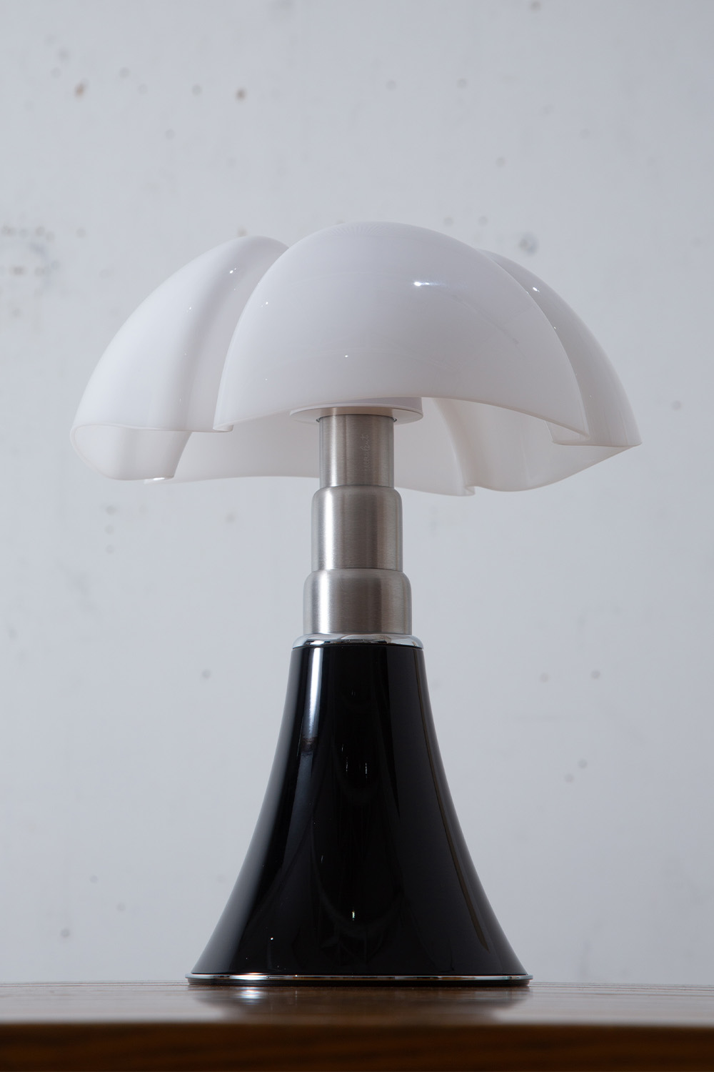 MINI PIPISTRELLO Table Lamp by Gae Aulenti for Martinelli Luce