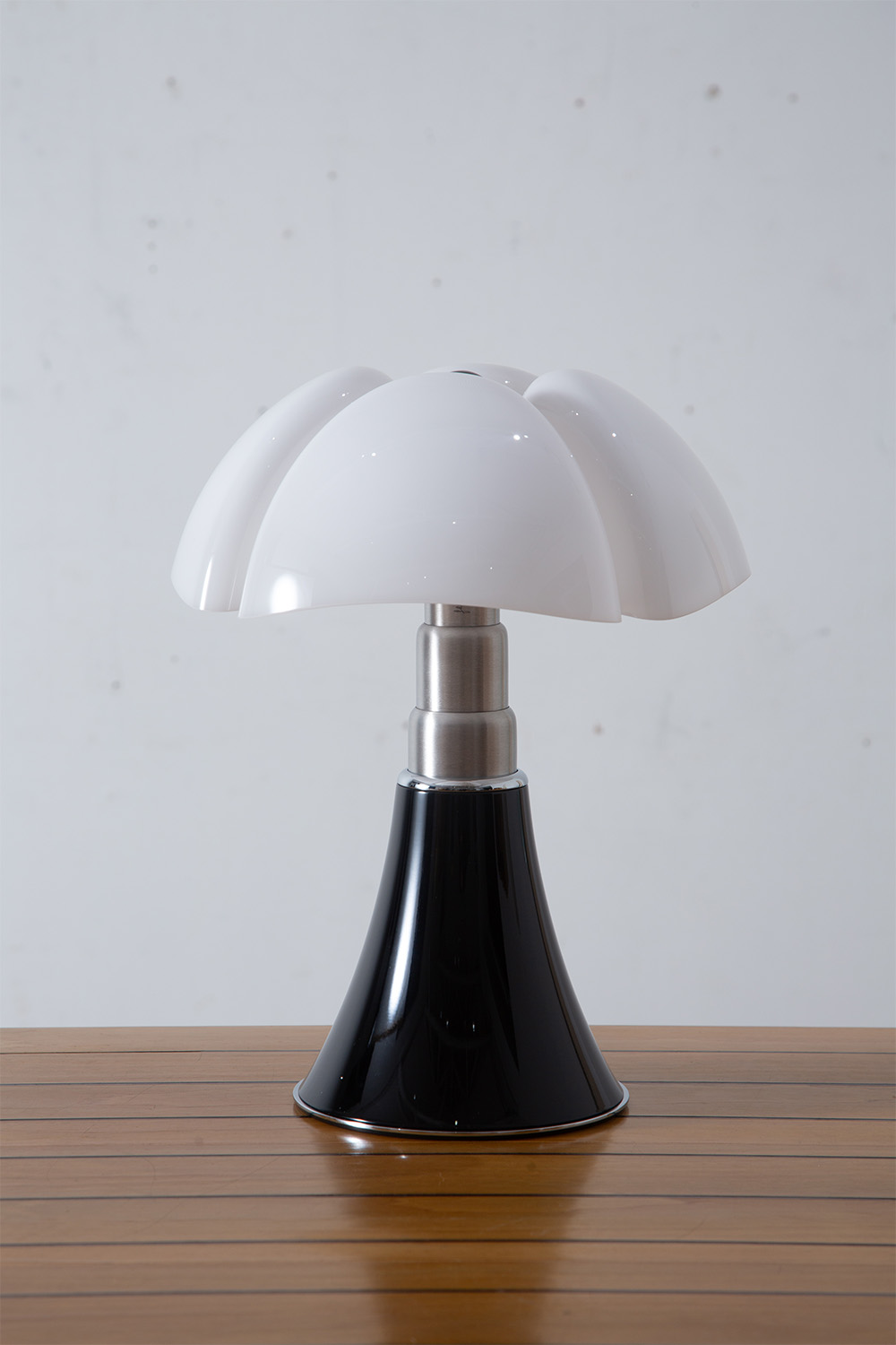 MINI PIPISTRELLO Table Lamp by Gae Aulenti for Martinelli Luce