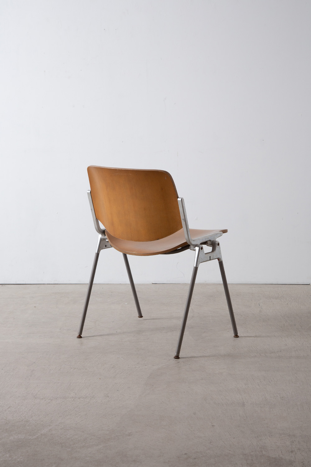 DSC 106 Chair by Giancarlo Piretti for Castelli in Wood