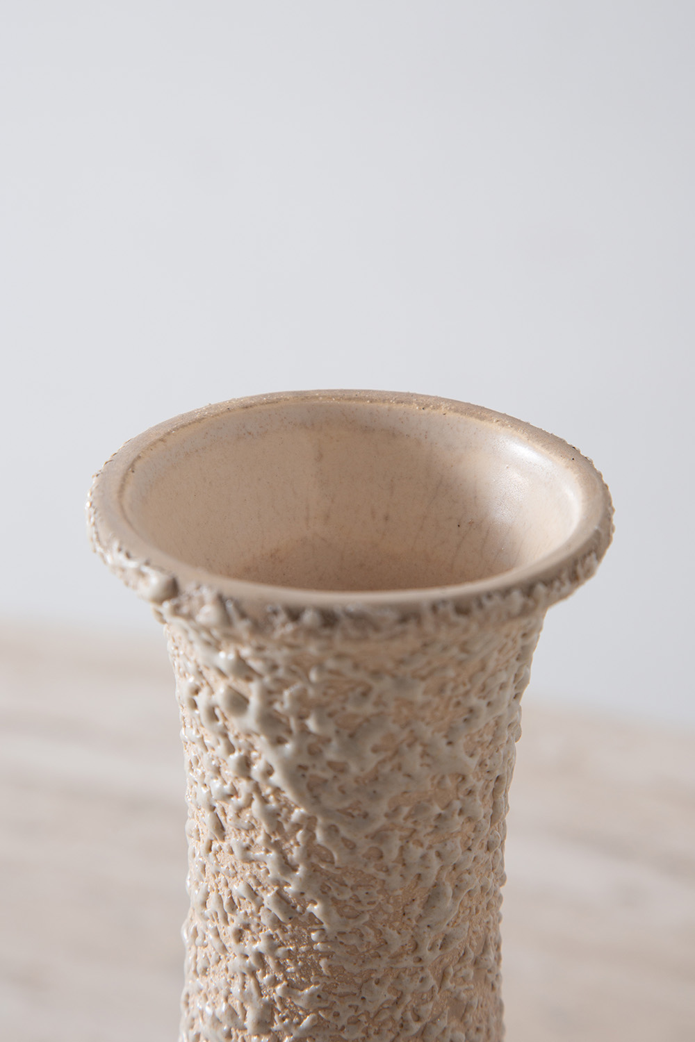 Vintage Flower Vase in Ceramic and White