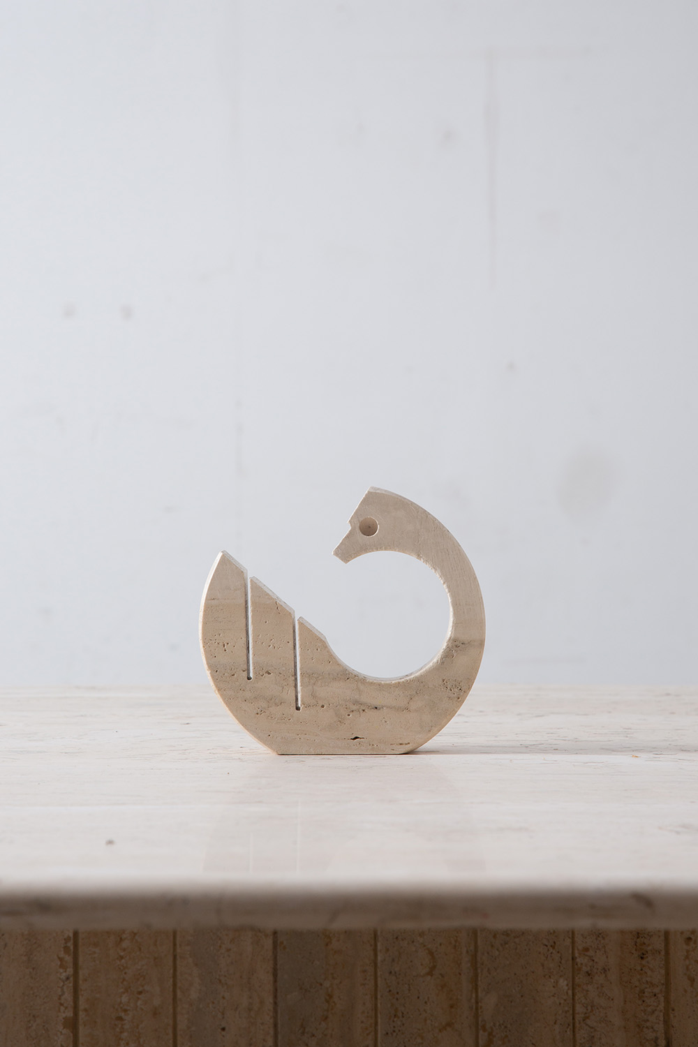 Swan Figure by Fratelli Mannelli in Travertine